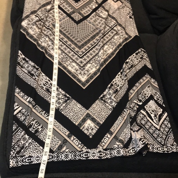 Sandra Darren Black/Gray Chevron Design Sequin Mesh Neckline Maxi Dress-16 - Picture 11 of 12